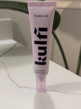 Kulfi Double Life Pore Blurring Serum Primer